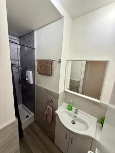 Stephens Street Apartment, Inverness City Centre