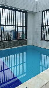 Apartamento beira-mar com 2 quartos e piscina - A 30m da praia - Orla de Boa Viagem