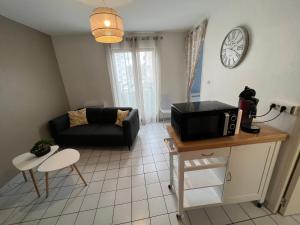 Studio en face du Palais des Sport