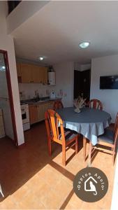 Excelente Departamento en Calle 44 - Deptos Apolo