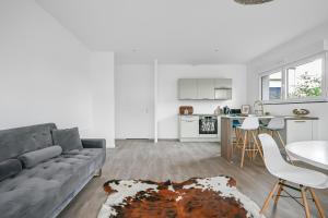 Appartements Le Loft d Evreux 2 chambres Jardin Wifi Parking Proche centre ville : Appartement 2 Chambres