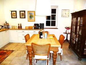 EXCL HOUSE in Warsaw with POOLS