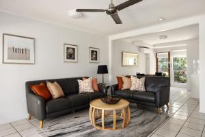 Riverside Rest on Noosa River