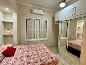 Apartamento frente ao mar, ideal para famílias