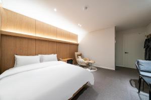 Brown Dot Hotel Hot Spring Yuseong