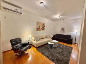Central Glyfada 2BR Apartment