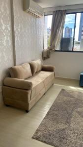 Apartamento para até 7 Pessoas com Ar e Piscina