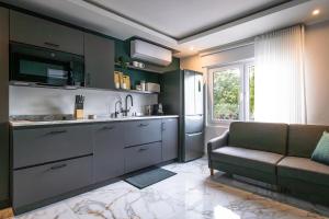 La Victoria King Suite - Kitchen Resort Vibe Near Beach