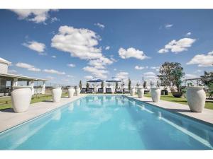 Hamptons Farm Estate - Luxe Retreat and Elegant Events