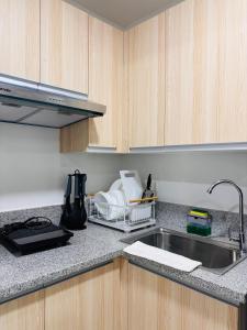 WV 28 Serene Balcony Spot