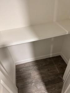 Haven Lodge, 2BR Brand New Basement Suite