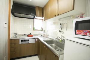 Tokai Guest House - Prime Location Near Asakusa and Skytree