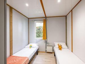 Chalet cosy 6 pers avec terrasse et salon de jardin - API-1-52-633