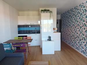 Seignosse Penon - Studio avec alcôve - plages et commerces à pied -Place de parking - FR-1-239-1147