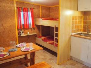 Mobil home avec terrasse pour 4 à Esparron-de-Verdon - API-1-52-659