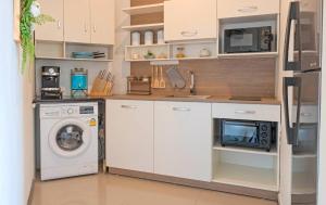 SeaView 1BR Apartment at Karon Beach