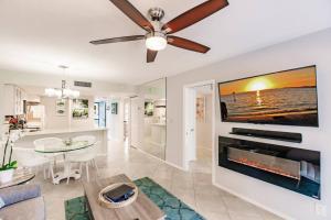 Park Shore Resort 1st Floor Peaceful, Relaxing 120