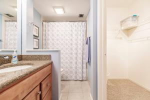 ParkShore Resort-1stFloor BLDG C 119 - Relaxing