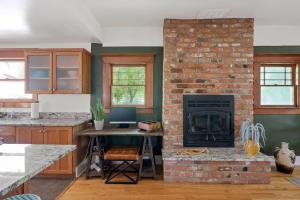 Casa Duende, Walk to UofA, Pool