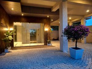 SUMMER88 Boutique Hotel Azara, 4 Km from Airport, Near Kamakhya Temple