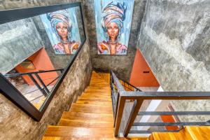 Villa Daybreak 5BR Modern Gem in Berawa , Canggu