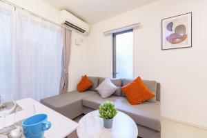 6 min to Nagoya Brand-new building Sleeps 5