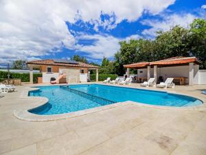 Banjole Family Fun Retreat