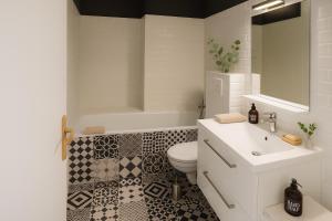 124a LE MARAIS - RICHARD LENOIR working & living