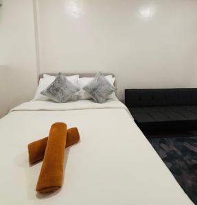 Chic and Comfortably Cozy