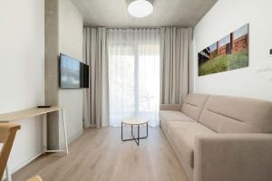 Luxury Apartments with Parking and Air Conditioning near Wrocław City Center by Renters Prestige