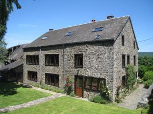 Spacious Retreat in Warizy