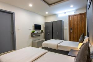 Housr 41 Kondapur, Hyderabad