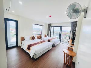 Vươn Ra Biển Lớn Hotel