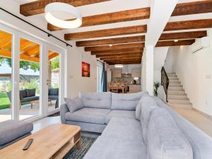 Holiday Home in Buzet with Terrace