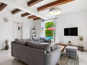 Holiday Home in Buzet with Terrace