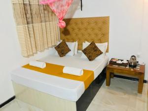 Riverside Bird Paradise