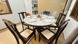 A09 Dedap Johor Jaya Karaoke Family House