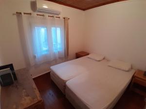 Limnos Classic, Limani 7