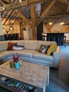 Vakantiehuis Kleastermar met 12 slaapkamers