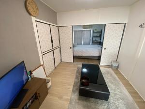 Close to Beppu station and cheap! Free parking! Fully renovated