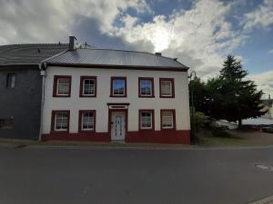 Elegant Retreat in Nattenheim