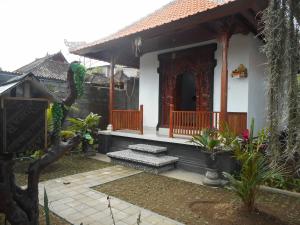 Besakih Bonny Homestay