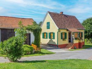 Holiday Home in Styria near Thermal Spas