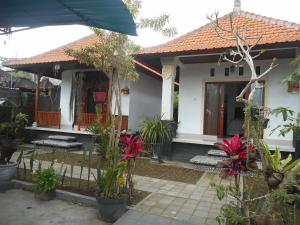 Besakih Bonny Homestay