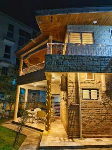 SB Rest House