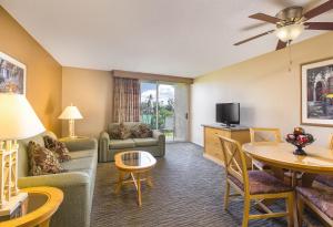 One-Bedroom Condo room in WorldMark Palm Springs - Plaza Resort and Spa