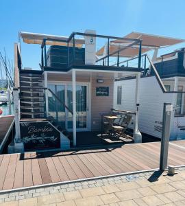 Bamboo Floating House Portorož