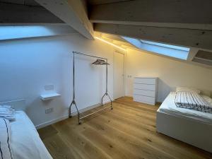 Attico vista Lago in Centro