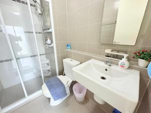 Studio Room with Pool View at dCondo Sign Chiang Mai