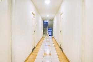 Super Hotel O Jadhav Nagar Near Sinhgad College